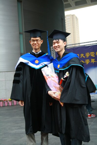 Graduate _120_