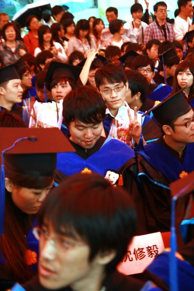 Graduate _35_