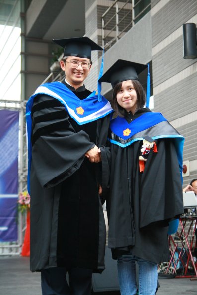 Graduate _90_