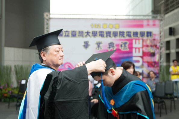 graduation2014_092_