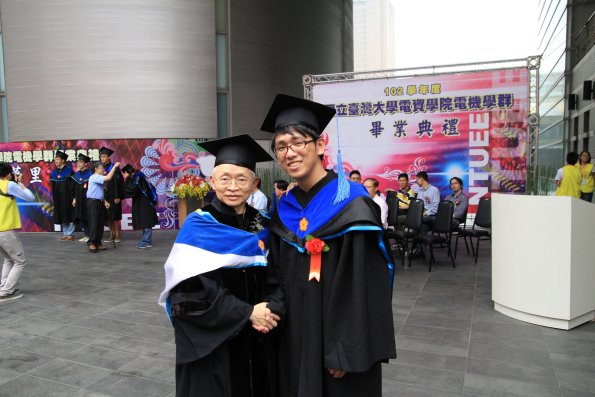 graduation2014_139_