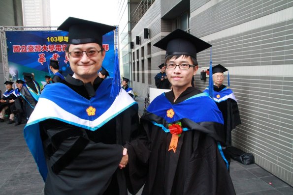 Graduation2015_200