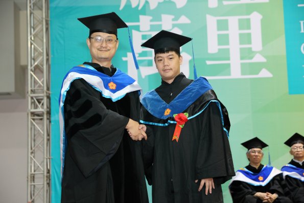 2X5A5820