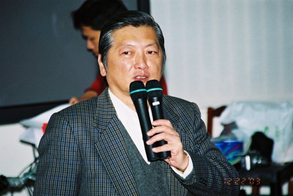 F1000011