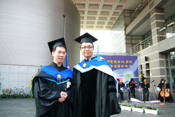 _q_H_______Wu 297