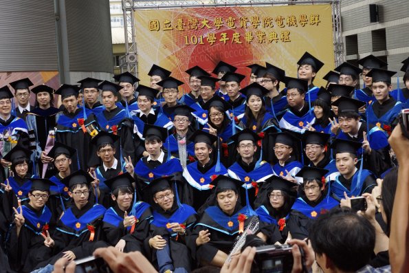 graduation2013 _281_